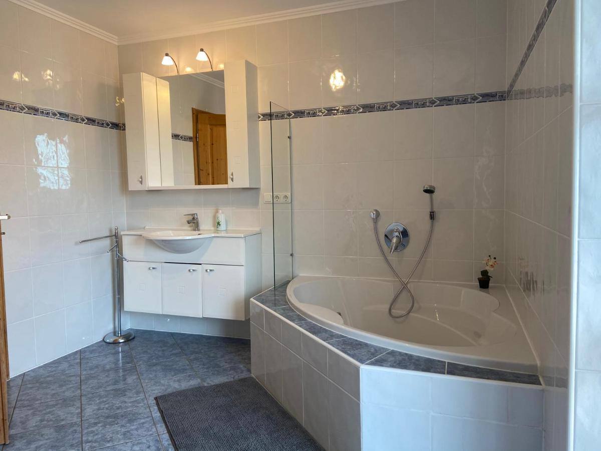 Ferienwohnung Mit Bergblick ウンターアンマーガウ エクステリア 写真