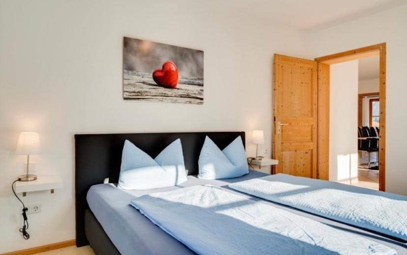 Ferienwohnung Mit Bergblick ウンターアンマーガウ エクステリア 写真