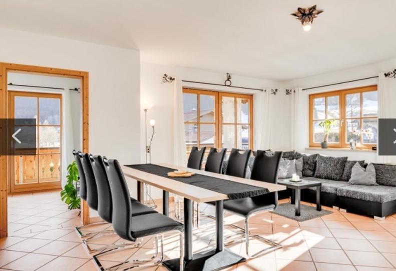 Ferienwohnung Mit Bergblick ウンターアンマーガウ エクステリア 写真
