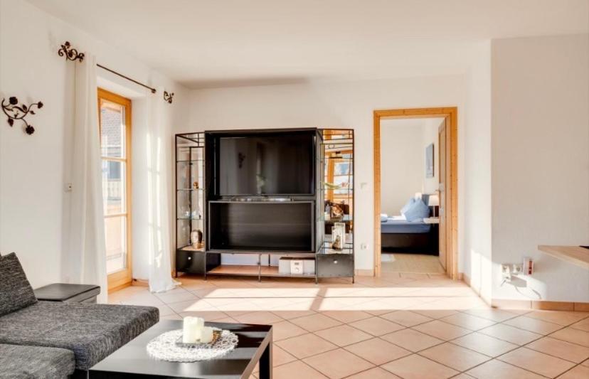 Ferienwohnung Mit Bergblick ウンターアンマーガウ エクステリア 写真
