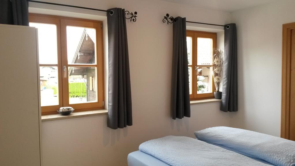Ferienwohnung Mit Bergblick ウンターアンマーガウ エクステリア 写真