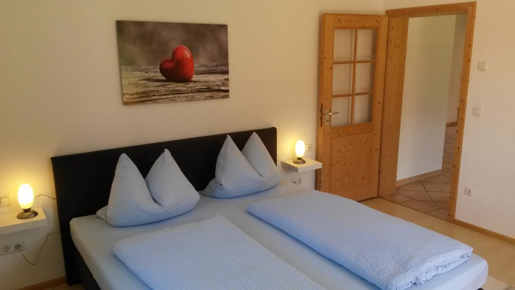 Ferienwohnung Mit Bergblick ウンターアンマーガウ エクステリア 写真