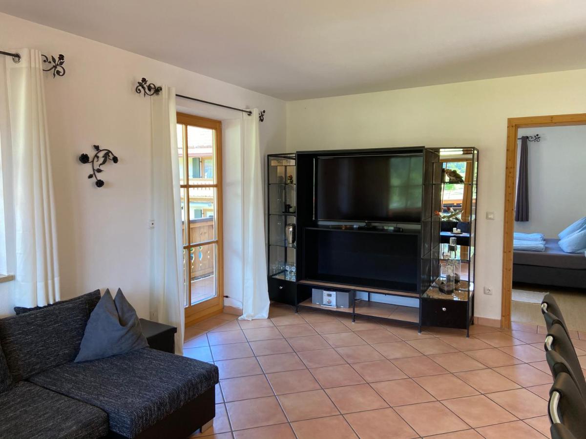 Ferienwohnung Mit Bergblick ウンターアンマーガウ エクステリア 写真