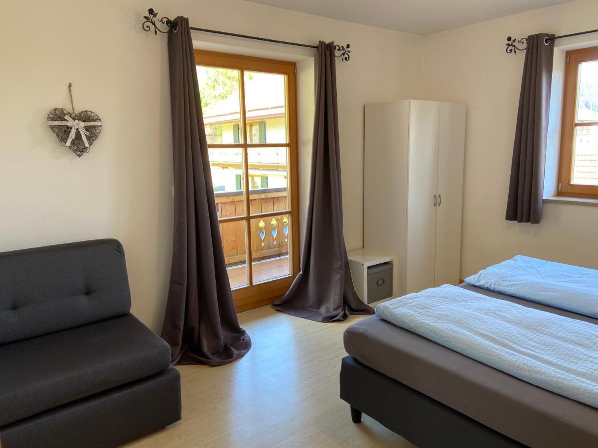Ferienwohnung Mit Bergblick ウンターアンマーガウ エクステリア 写真